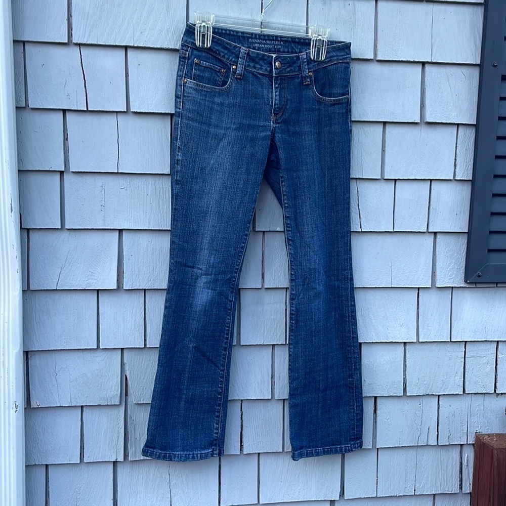 Banana Republic Urban Boot Cut Size 2 Women’s Jeans